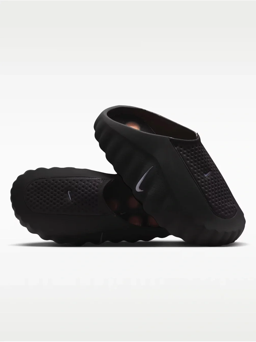 NWT Nike Mind 001 Mule Black Slip-On Pregame with Dot Insole size 10